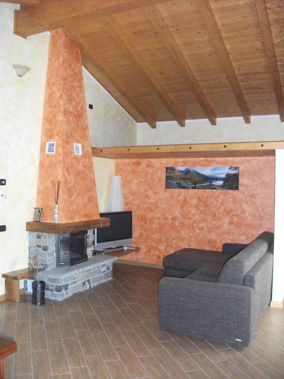 Agriturismo Il Sorriso Dei Figli Argegno Pokoj fotografie